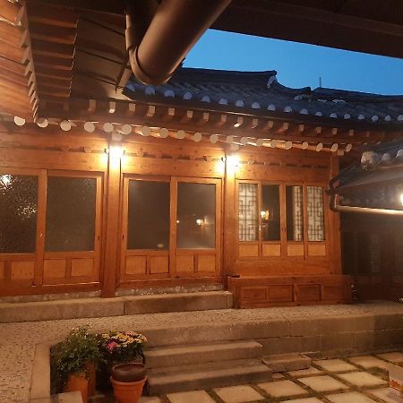 Sohyundang Guesthouse Сеул Екстер'єр фото