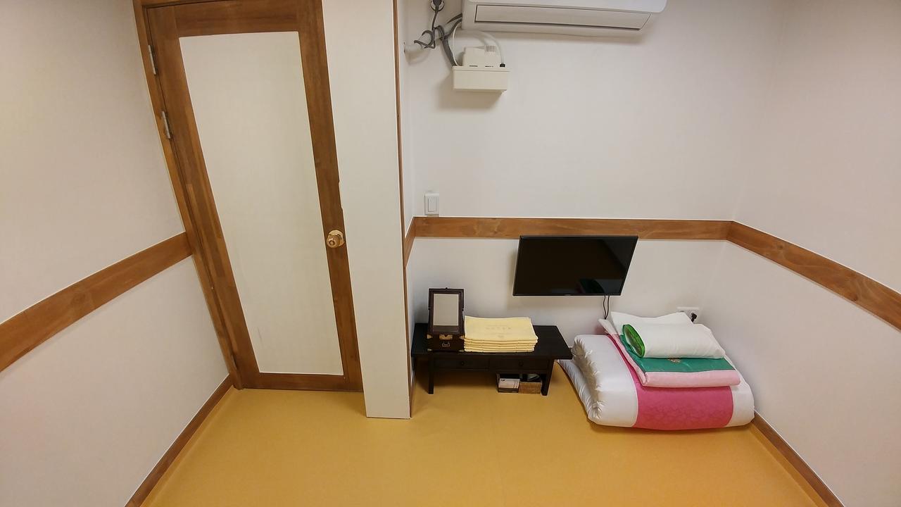 Sohyundang Guesthouse Сеул Екстер'єр фото